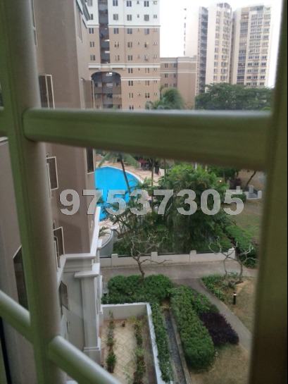 Castle Green (D26), Condominium #433452